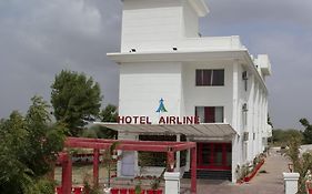 Hotel Airline