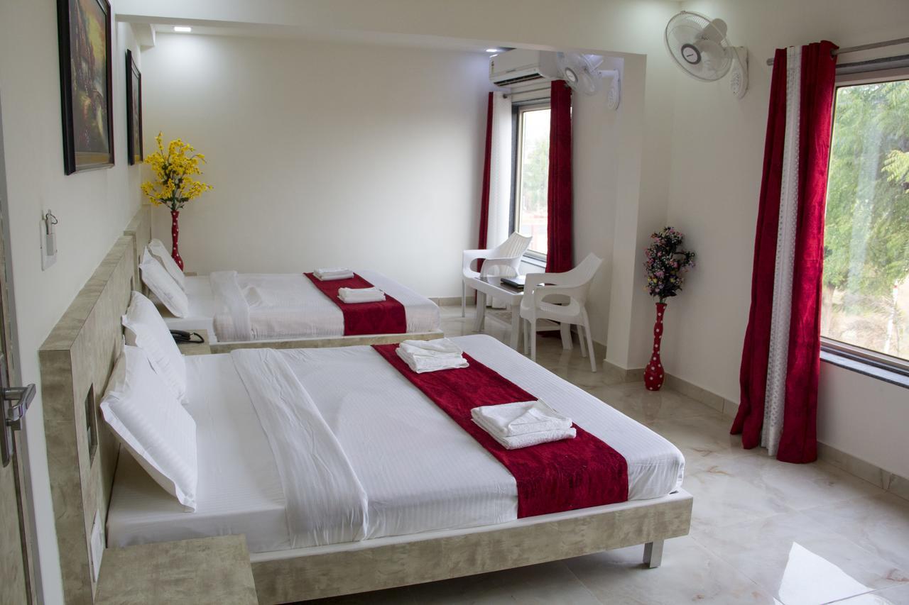Hotel Airline Sirohi Exterior photo